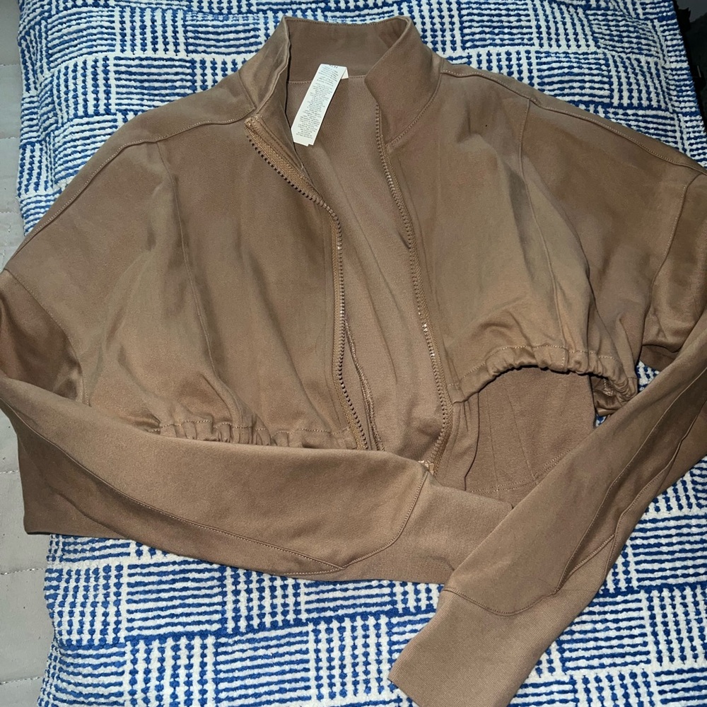 ALO On Point Moto Jacket- Toasted Almond